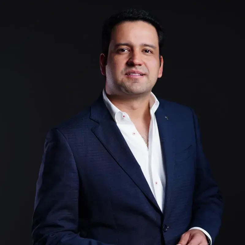 Andres-Chamas-800x800-1